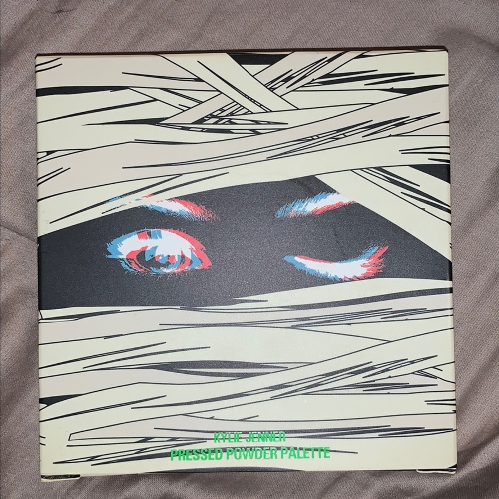 Kylie Halloween palette